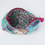 ビーズ刺繍モチーフ ハローキティ ブロックプリントポーチ(M)