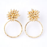 Beads x metal motif earrings
