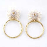 Beads x metal motif earrings