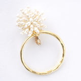 Beads x metal motif earrings