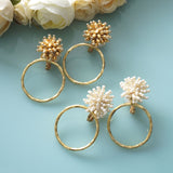 Beads x metal motif earrings