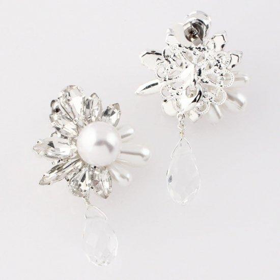 ピアス