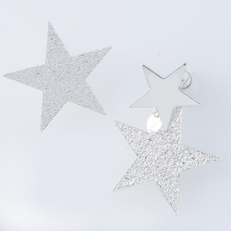 ピアス