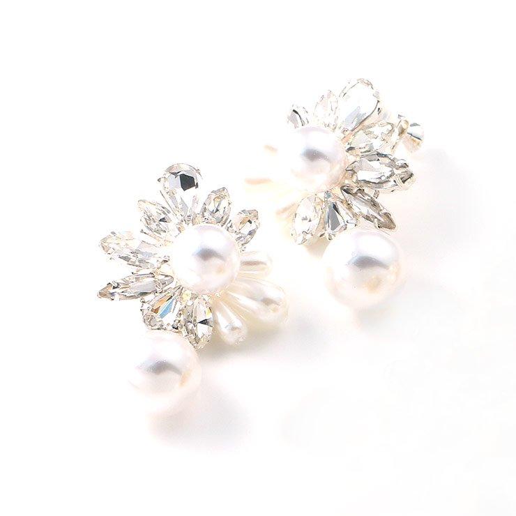 ピアス