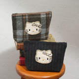 Hello Kitty チェック柄ポーチ
