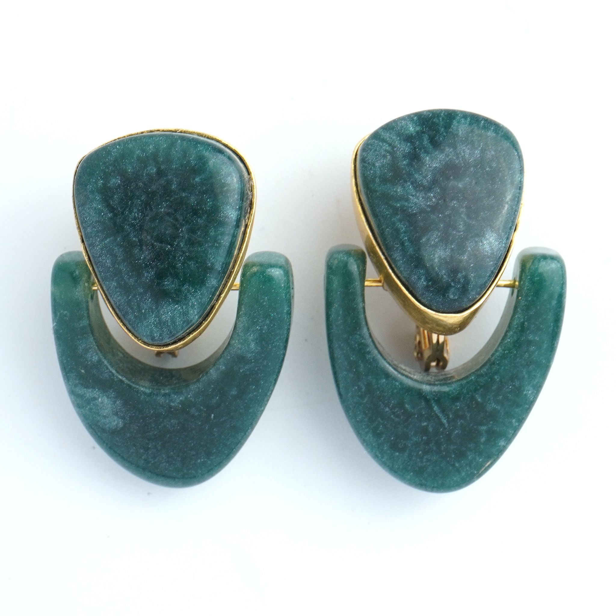 Marble motif earrings