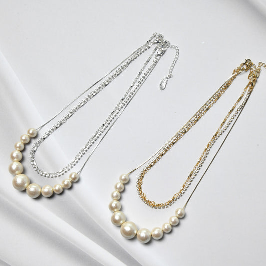 Cotton pearl x rhinestone 3 consecutive short necklace