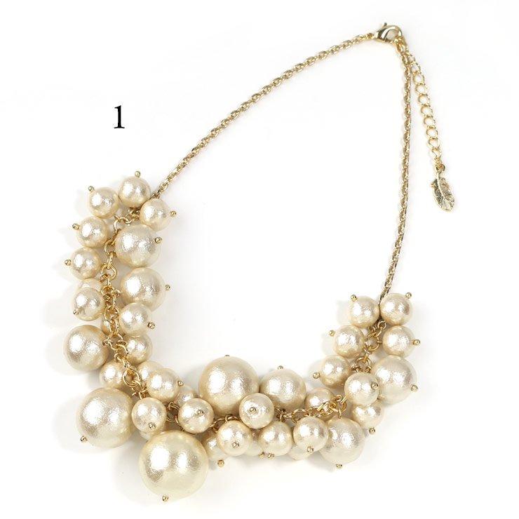 Cotton pearl volume necklace