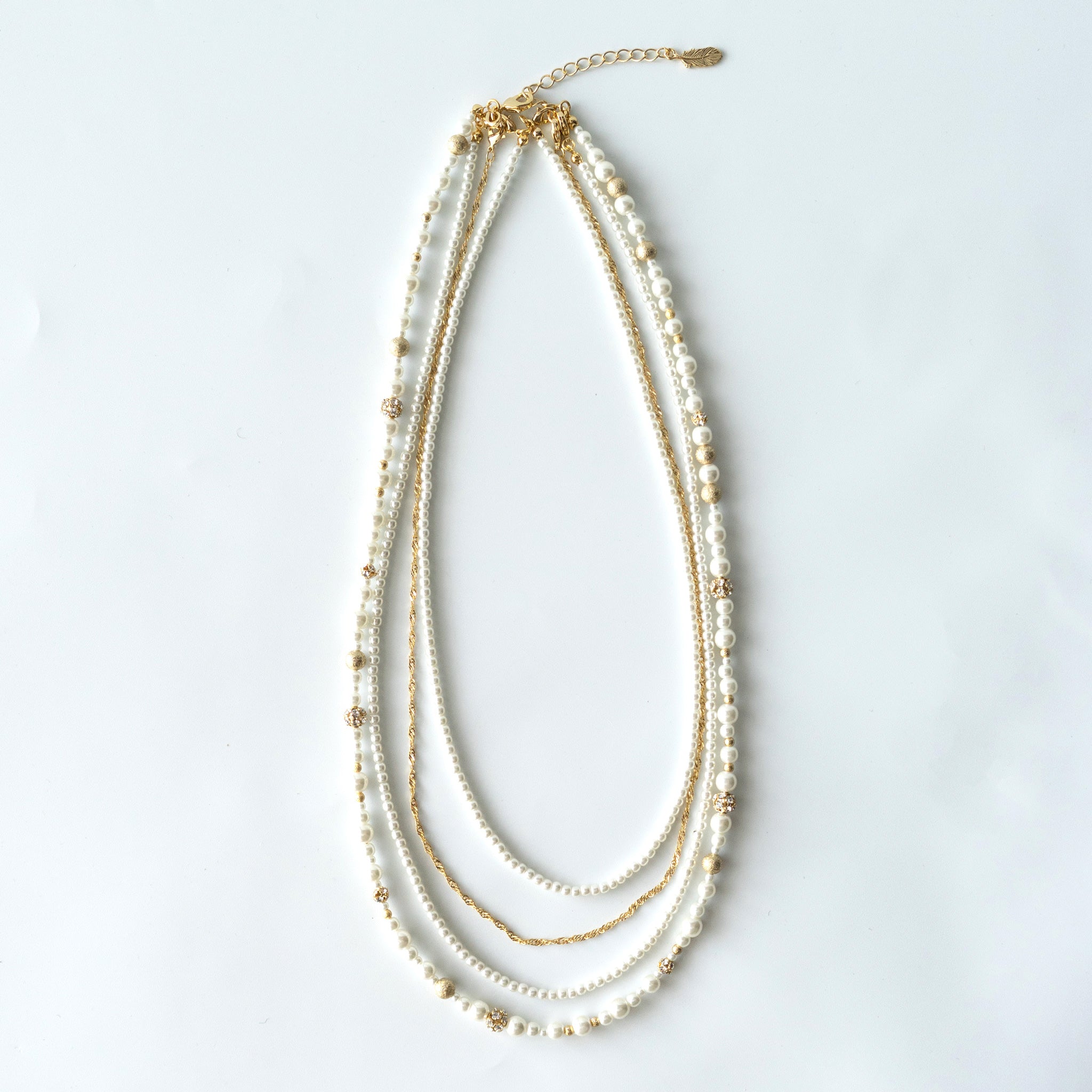 Pearl x Dust ball 4 -thin necklace