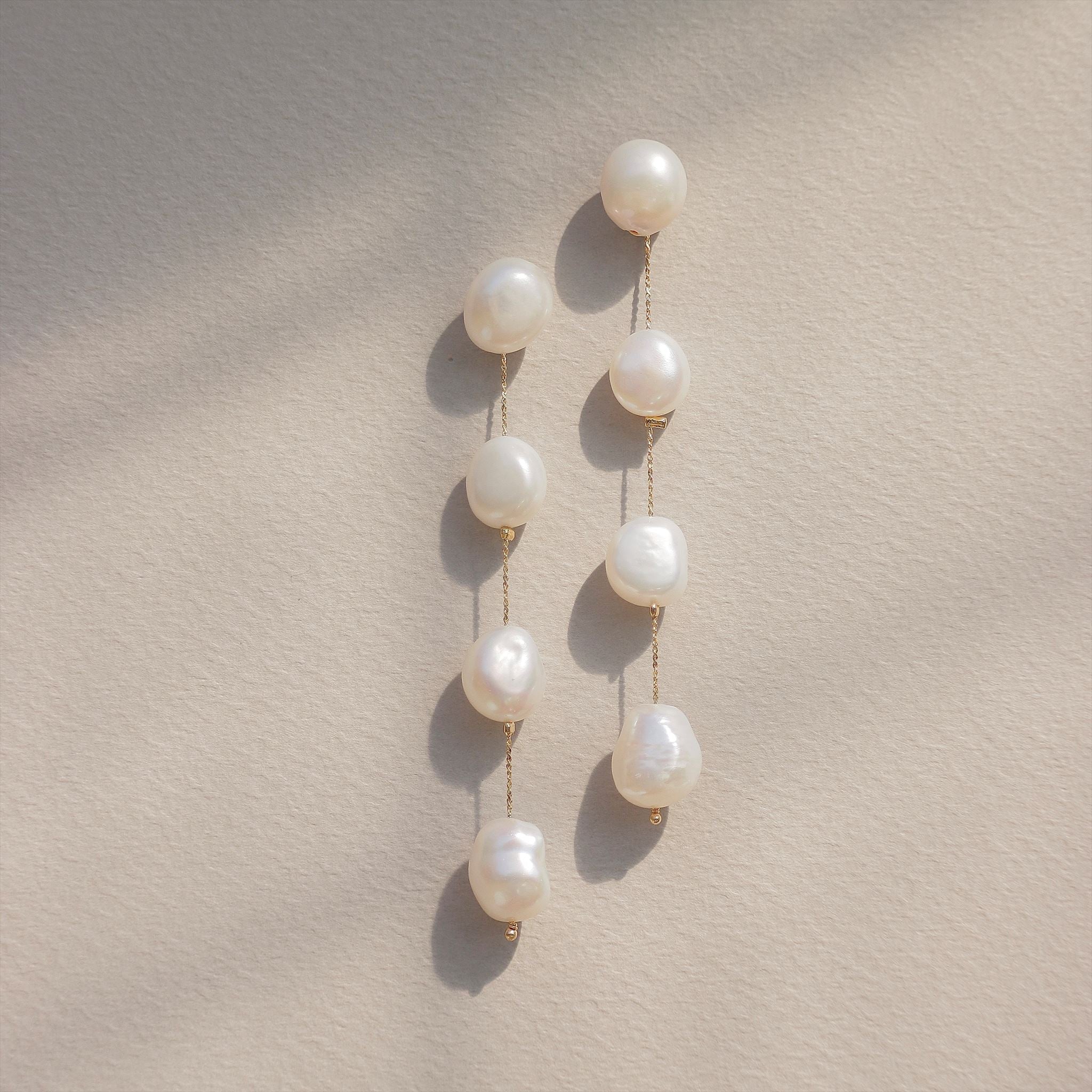 Freshwater pearl shaking long 2WAY piercing