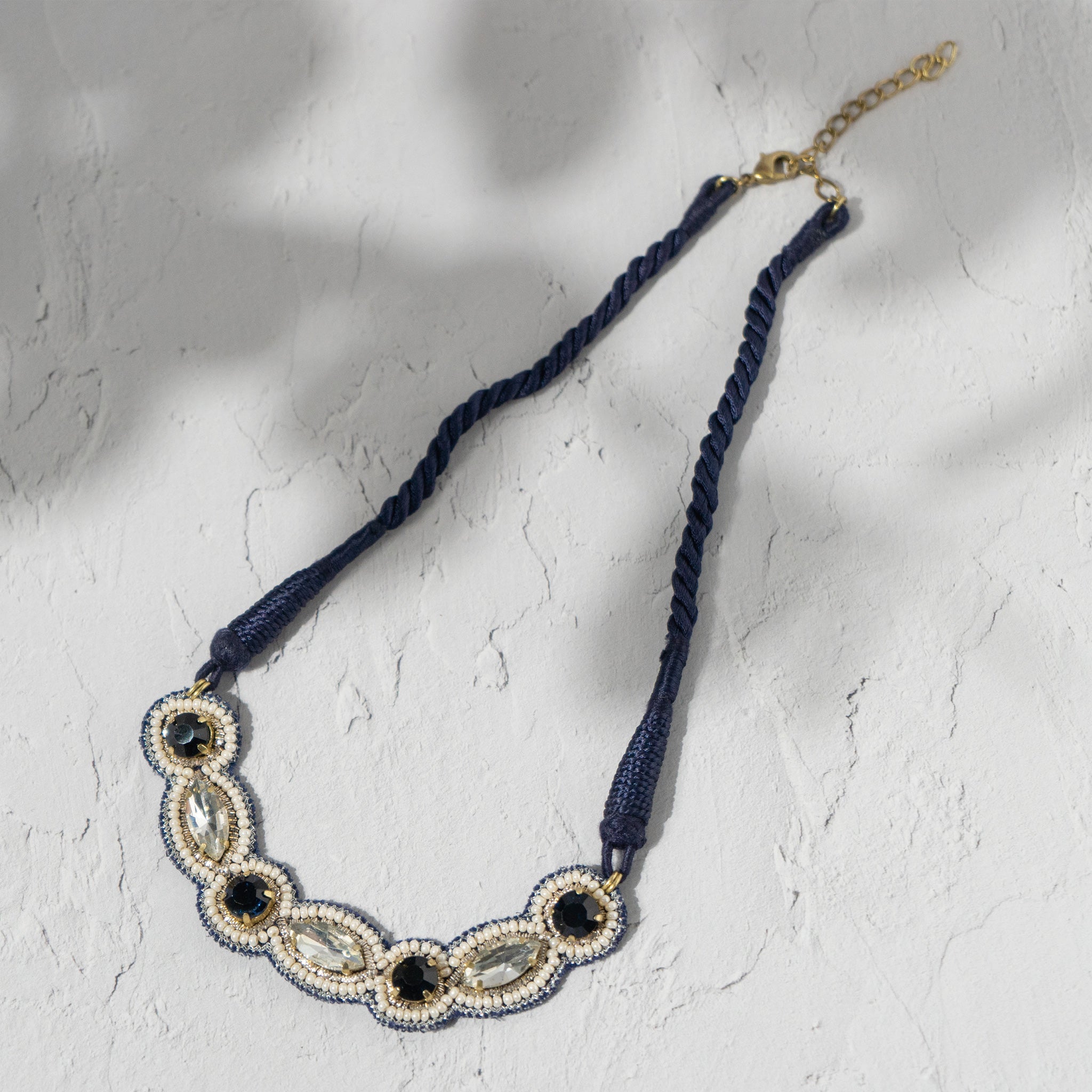 Bijou Embroidery Mochi Flope Necklace