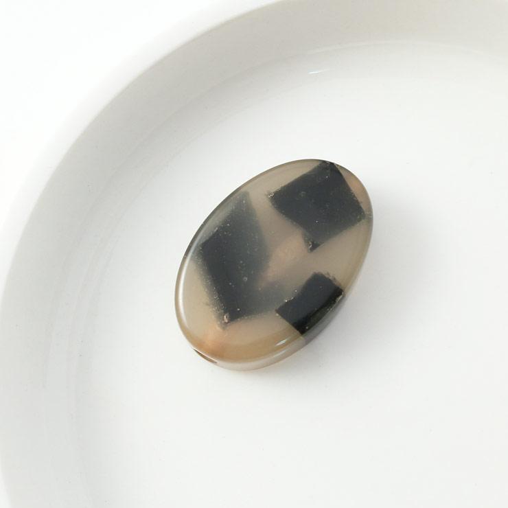 Resin bead oval type 18 × 27mm beige x 1 piece (1 set)