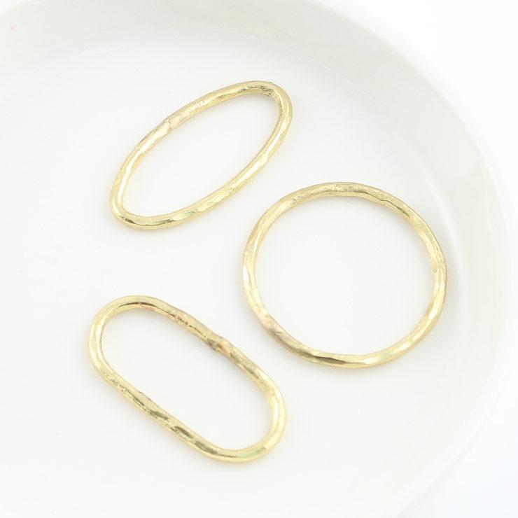Metal parts oval (fine) type 15 × 30mm Tsuchime Gold 1 piece