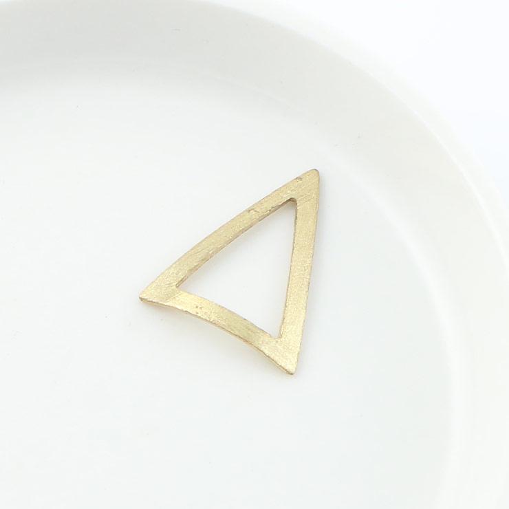 Metal Parts Triangle Curve Curve type 20 × 22mm Dust Gold 1 piece